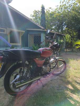 Boxer 100 Motorcycle for sale - Excellent engine image 3