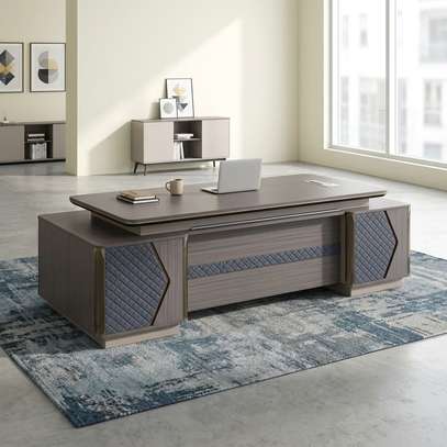 2400mm Executive Office Desk image 4