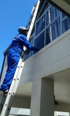 Window Cleaning Services in Upper Hill, Nairobi image 4