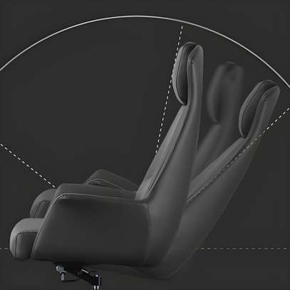 High-Back Executive Leather Chair image 4