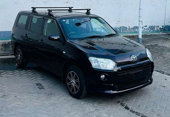 Toyota Succeed F-xtra 2018 2wd image 3
