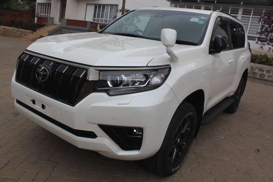 Toyota Landcruiser Prado 70th Anniversary TX 2021 45,000 Kms image 2