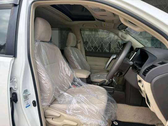 TOYOTA LANDCRUISER PRADO TX.L 2019MODEL SUNROOF PETROL image 5