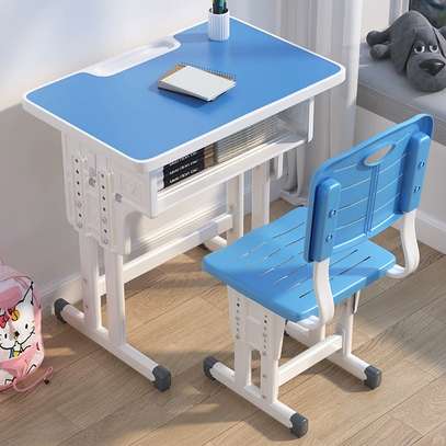 Kids Furniture; Adjustable Kids Desk and Chair image 5