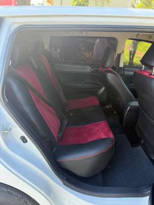 Toyota Fielder image 3