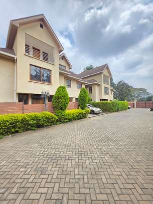 5 Bed Townhouse with En Suite at Lavington image 14