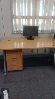 Office furniture image 2