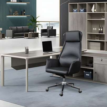 Office Chair: Leather Tufted Black Manager’s Chair image 5