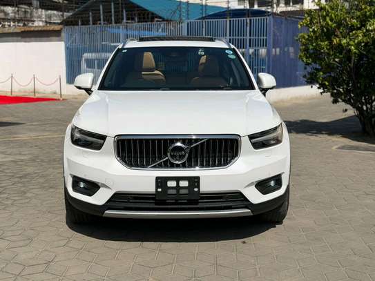 VOLVO XC40 ,2019,(WE ACCEPT HIRE PURCHASE,DEPOSIT 2M) image 4