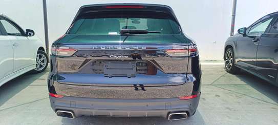 Porches Cayenne S 2018 image 12