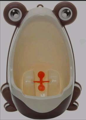 Frog Boys Urinal with Spinning Target Potty Trainer image 4