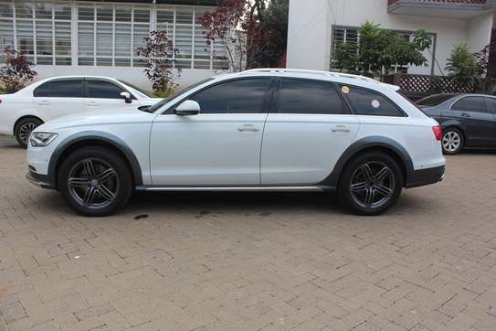 Audi A6 All Road Quattro, 2013, 80,000 Kms image 3
