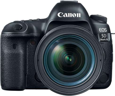 Canon EOS 5D Mark IV Full Frame image 3
