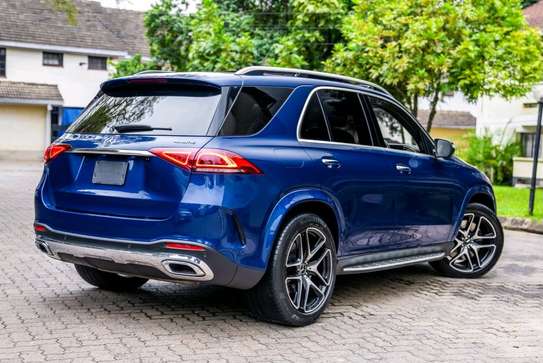 2019 Mercedes-Benz GLE400D image 2