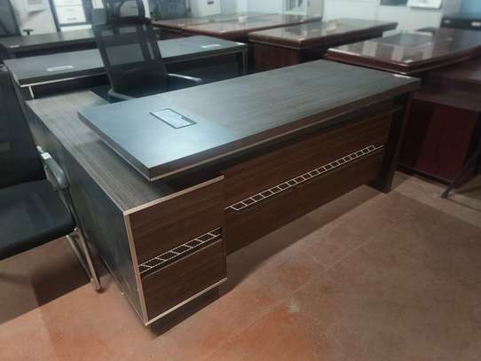 1800mm Modern Wooden Executive Managers Desk image 3