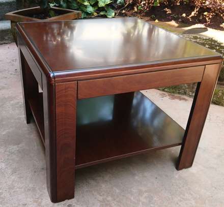 Office Table: Modern Executive Small Size Coffee Table image 5
