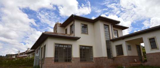 Get All Your Maintenance/Plumbing/Electrical/ and Roof Done Right! image 4