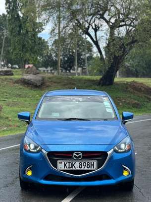 Mazda Demio image 2