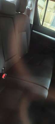 Toyota Hilux 4wd double cabin 2018 image 8