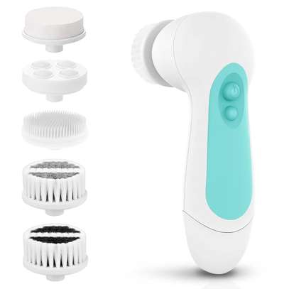 Waterproof Facial Cleansing Spin Brush Set image 3