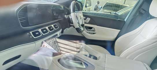 Mercedes Benz AMG GLE400d black 2021 image 2