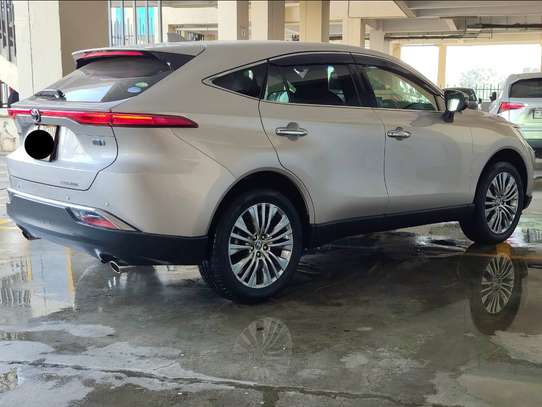 TOYOTA HARRIER 2019 2500CC PETROL HYBRID Z 94,000 KMS image 8