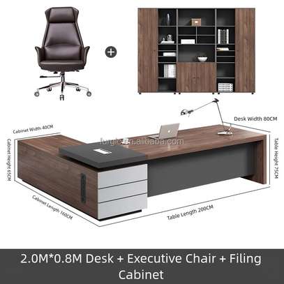 Ergonomic Modern Executive Desk [200cm] image 2