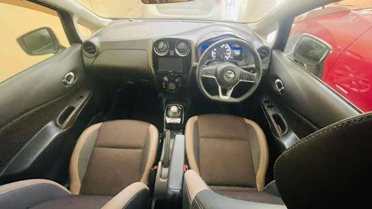 Nissan note Medalist e power 2019model image 10