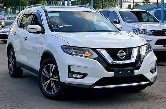Nissan X -trail sunroof image 2