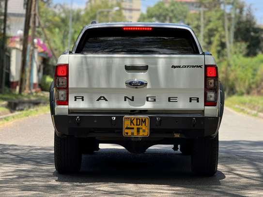 Ford Ranger Wildtrak 4x4 Double Cab White image 4
