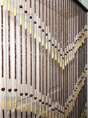 Wooden beads salon curtain image 2