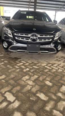 Mercedes benz GLA220 2019MODEL image 9