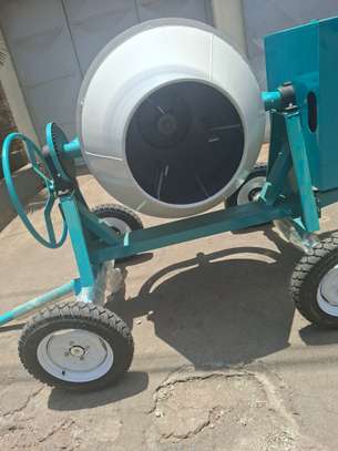 Aico concrete mixer - 400L image 4