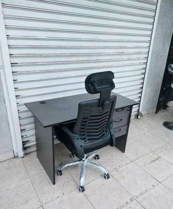 Office study desk ➕ secretarial headrests chair image 2