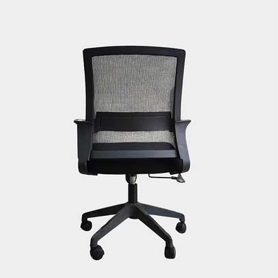 Captain Mesh Office Chair image 3