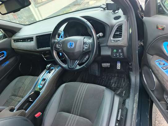 Honda vezzel  Rs blackl image 5