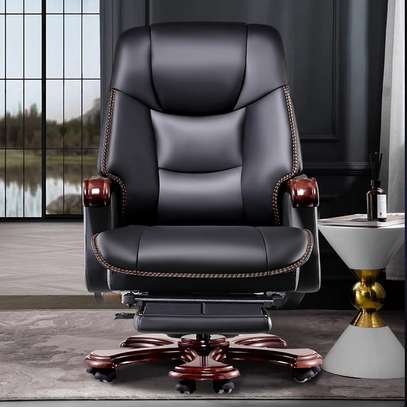 Office Chair: Directors Leather Office Chair In Mosocho image 4