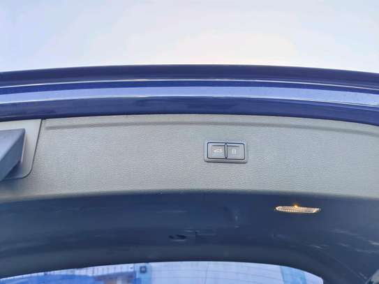 Audi Q5 Quattro blue 2017 image 7