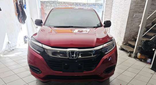 Honda vezel,wine red,2019 fully loaded image 8