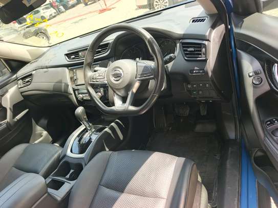 Nissan X-Trail 7seater image 4