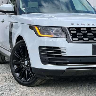 2020 Range Rover Vogue autobiography image 7
