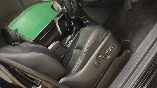 TOYOTA LANDCRUISER PRADO TX DIESEL ENGINE image 4