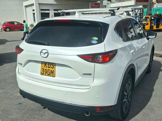 MAZDA CX5 PETROL 2017MODEL 2000CC image 4