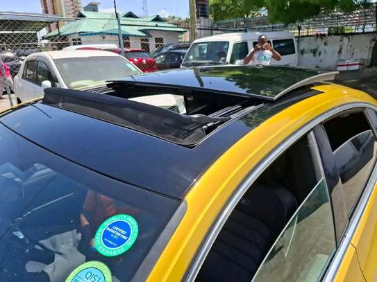 VOLKSWAGEN ARTEON R LINE 2019MODEL SUNROOF image 2