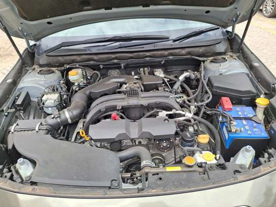 Subaru Outback Grey 2018 AWD image 10