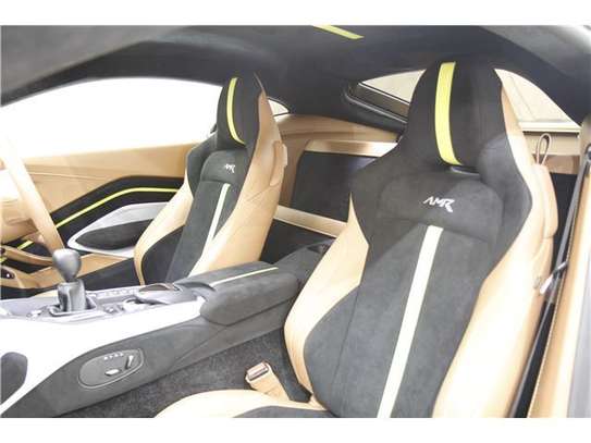 2022 ASTON MARTIN VANTAGE AMR HERO EDITION image 10