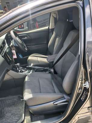 TOYOTA ARIUS image 3