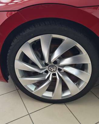 Volkswagen arteon with sunroof is on sale in Mombasa image 11