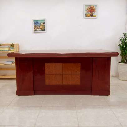 Beautiful Executive Director's Desk (140cm) image 3
