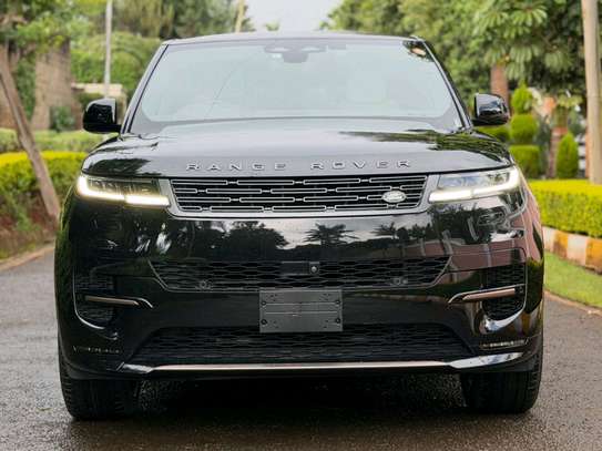 2023 Range Rover sport D300 image 6